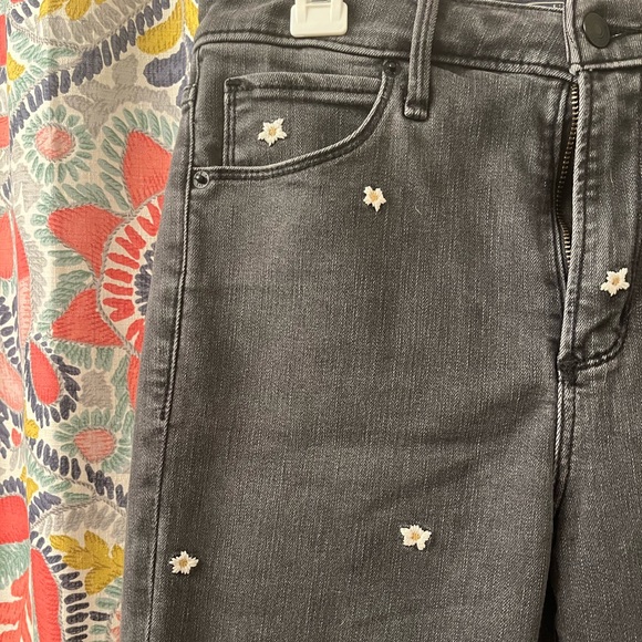 Abercrombie Embroidered Jeans - Picture 4 of 5